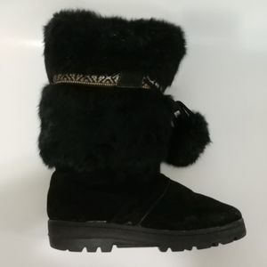 Genuine fur & leather Minnetonka Boots